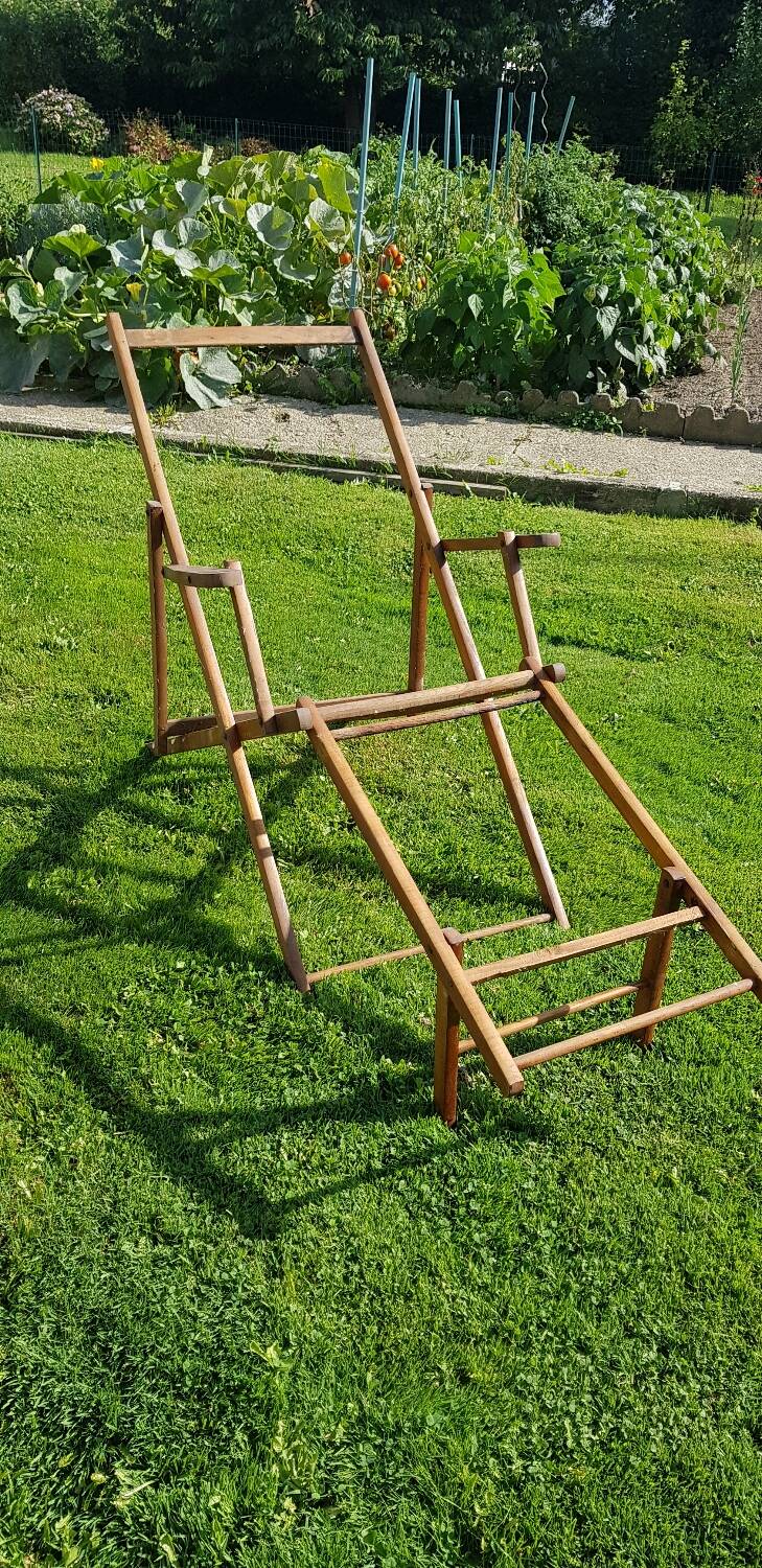 Set of 2 Chilean structures - wooden deckchair