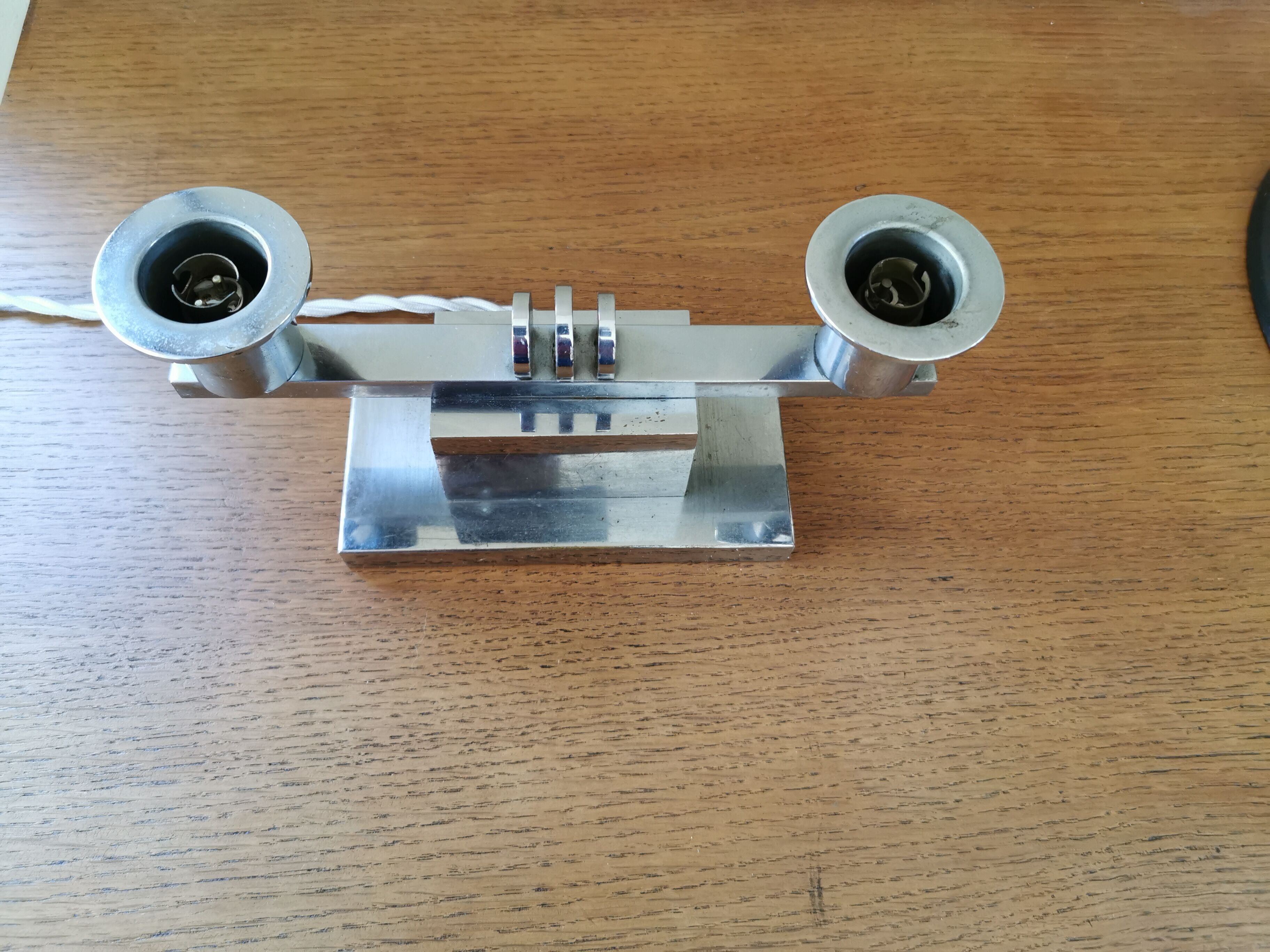 Art deco lamp foot in chrome metal