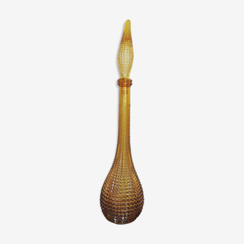 Decanter with yellow spikes