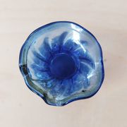 Vase in blown blue glass