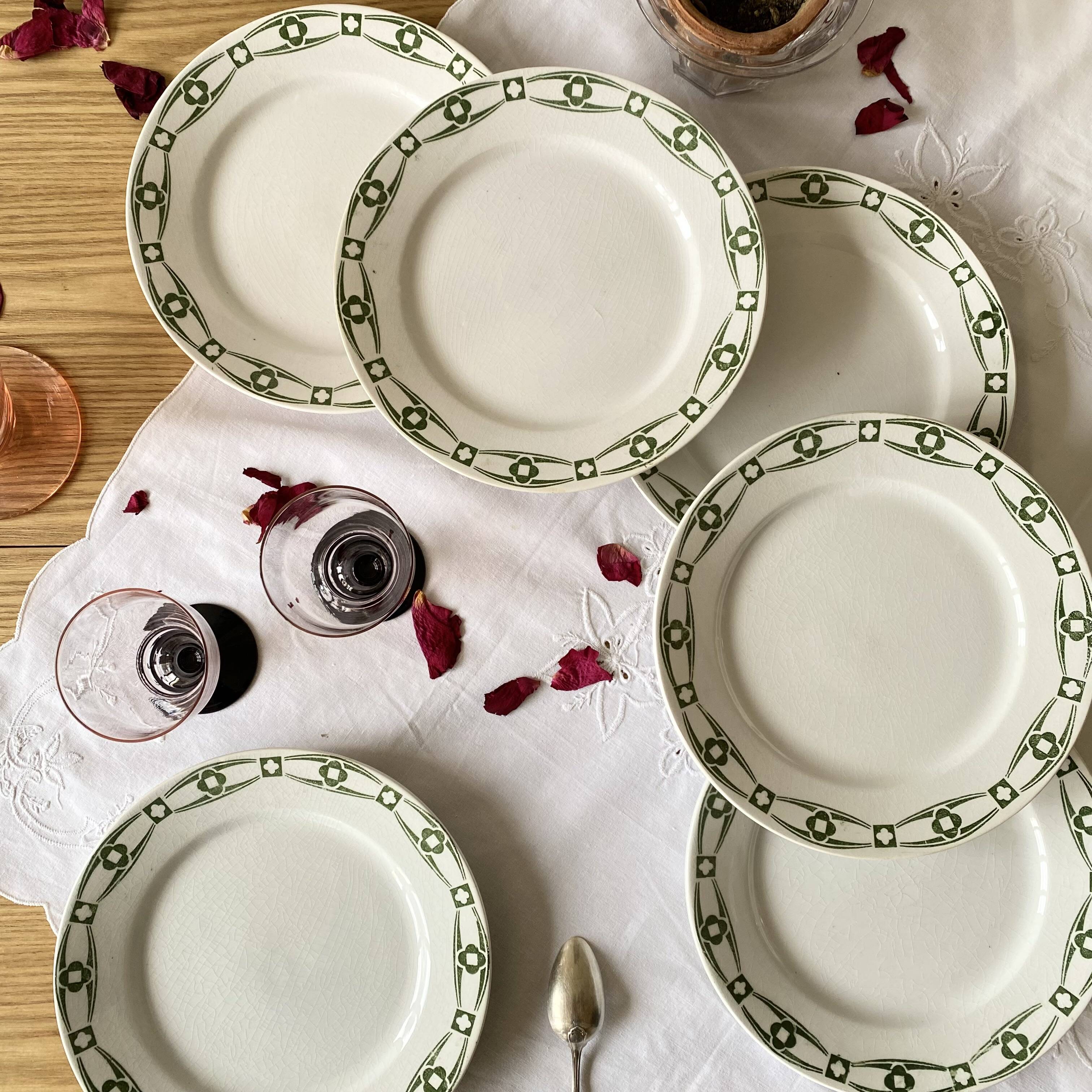 6 Creil and Montereau Labrador terracotta dessert plates, Annecy pattern