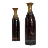 Modern Scandinavian pair of vases/bottles in ceramic by Carl-Harry Stålhane, Sweden.