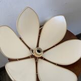 Lotus flower suspension