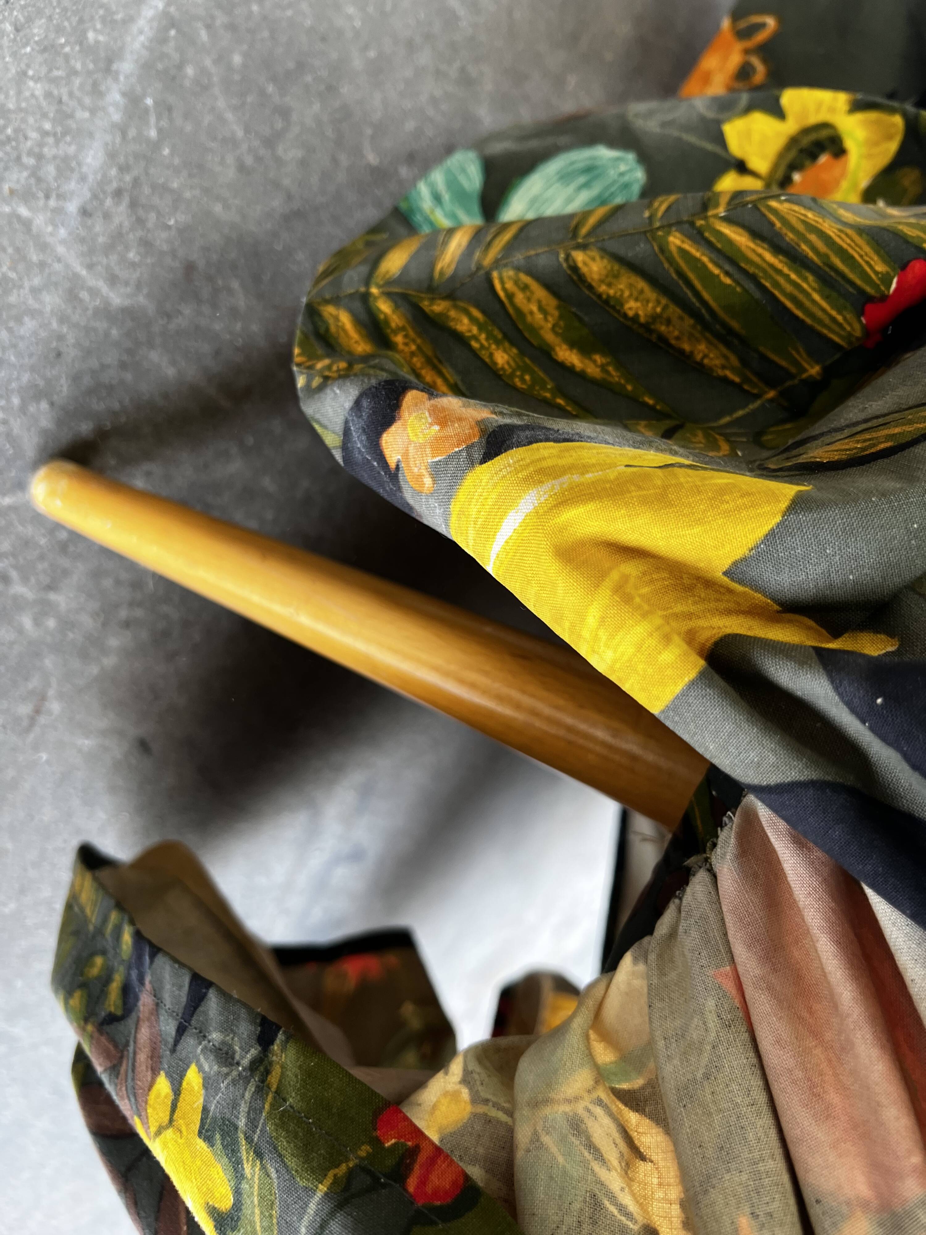 Vintage Floral Cocktail Chair/Single Seat/Armchair