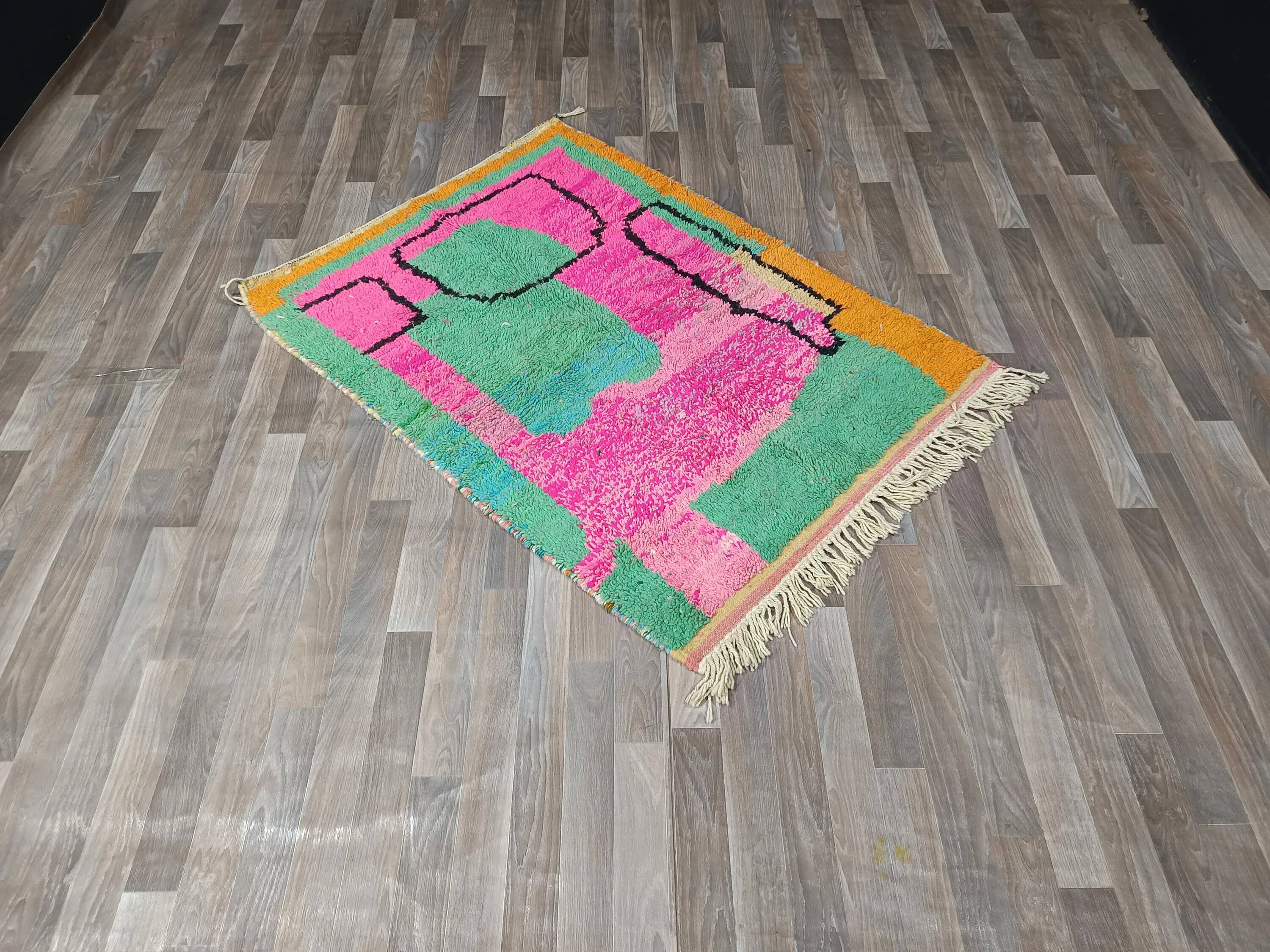 Moroccan Berber style rug 3 x 2 m