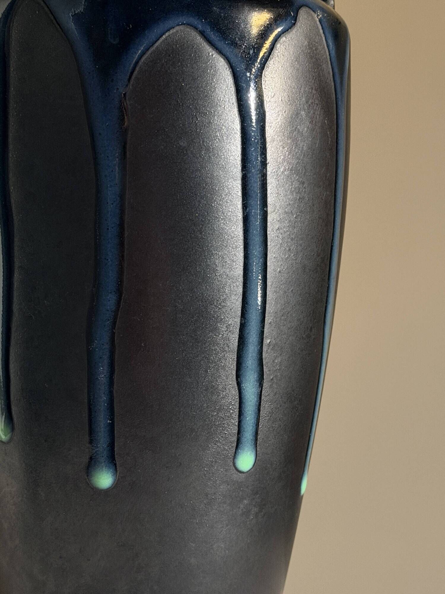 Large Art Deco vase with handles by Alfred Lebret, France, circa 1920.