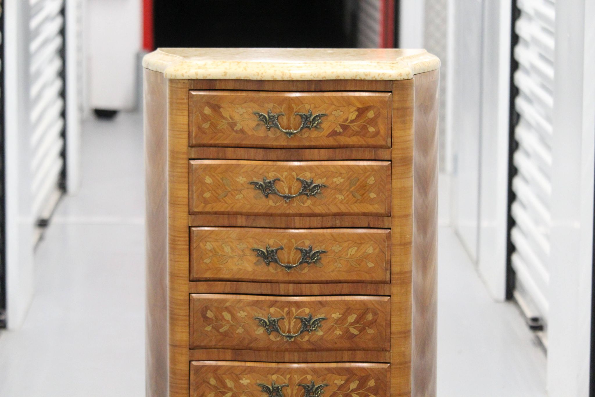 Chest of drawers, marble wood