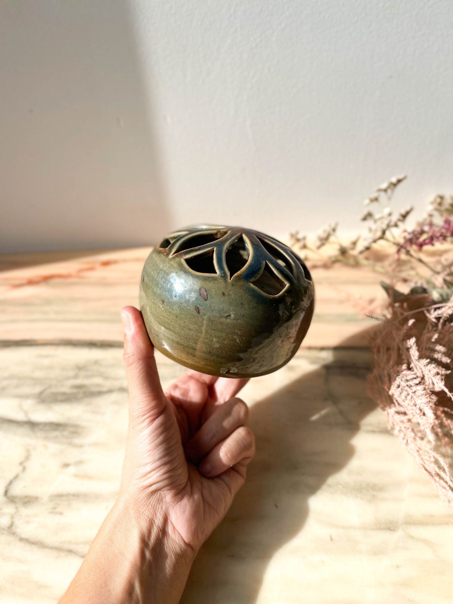 Vintage ceramic flower pick