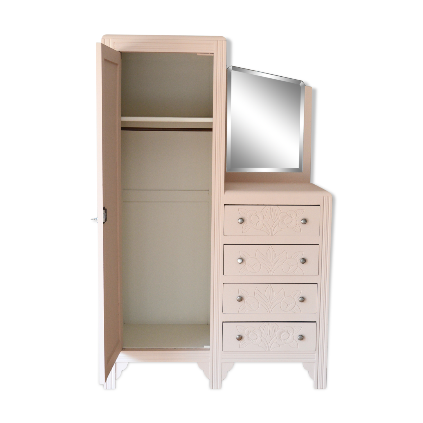 asymmetrical cabinet