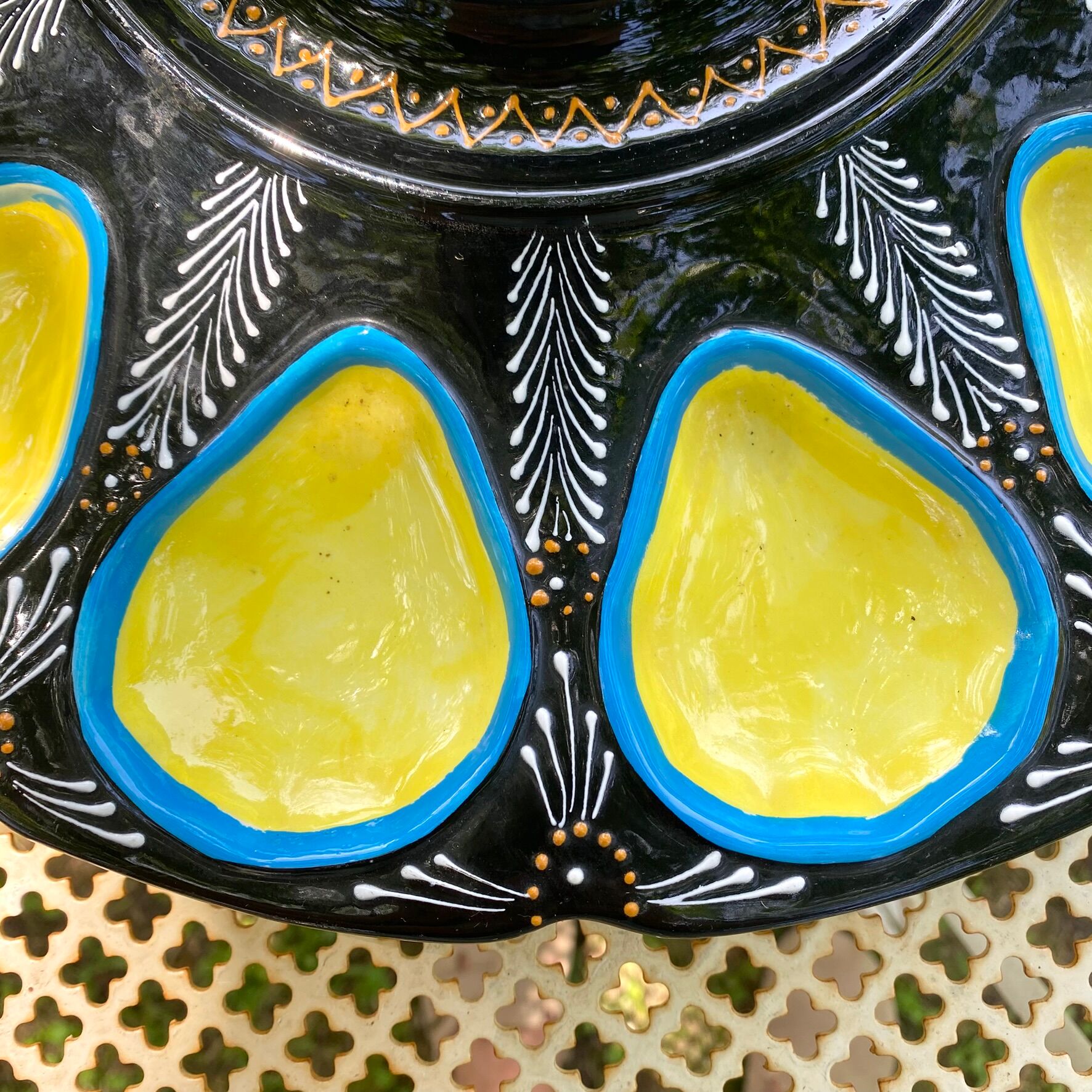 Oyster plates Quimper tableware or wall decoration