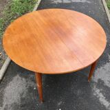 Table ronde scandinave 1960s