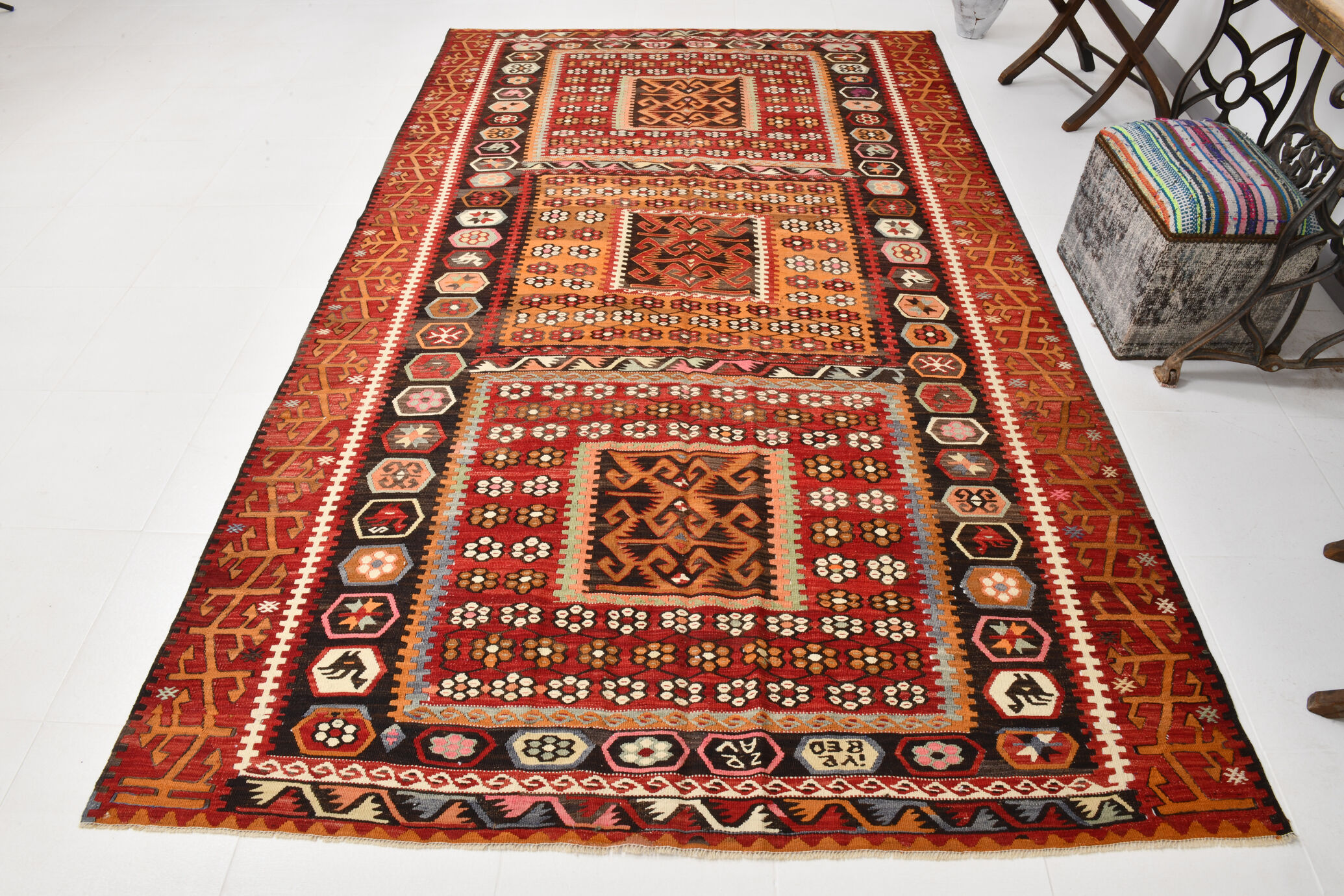 Primitive turkish kilim rug 311x187cm