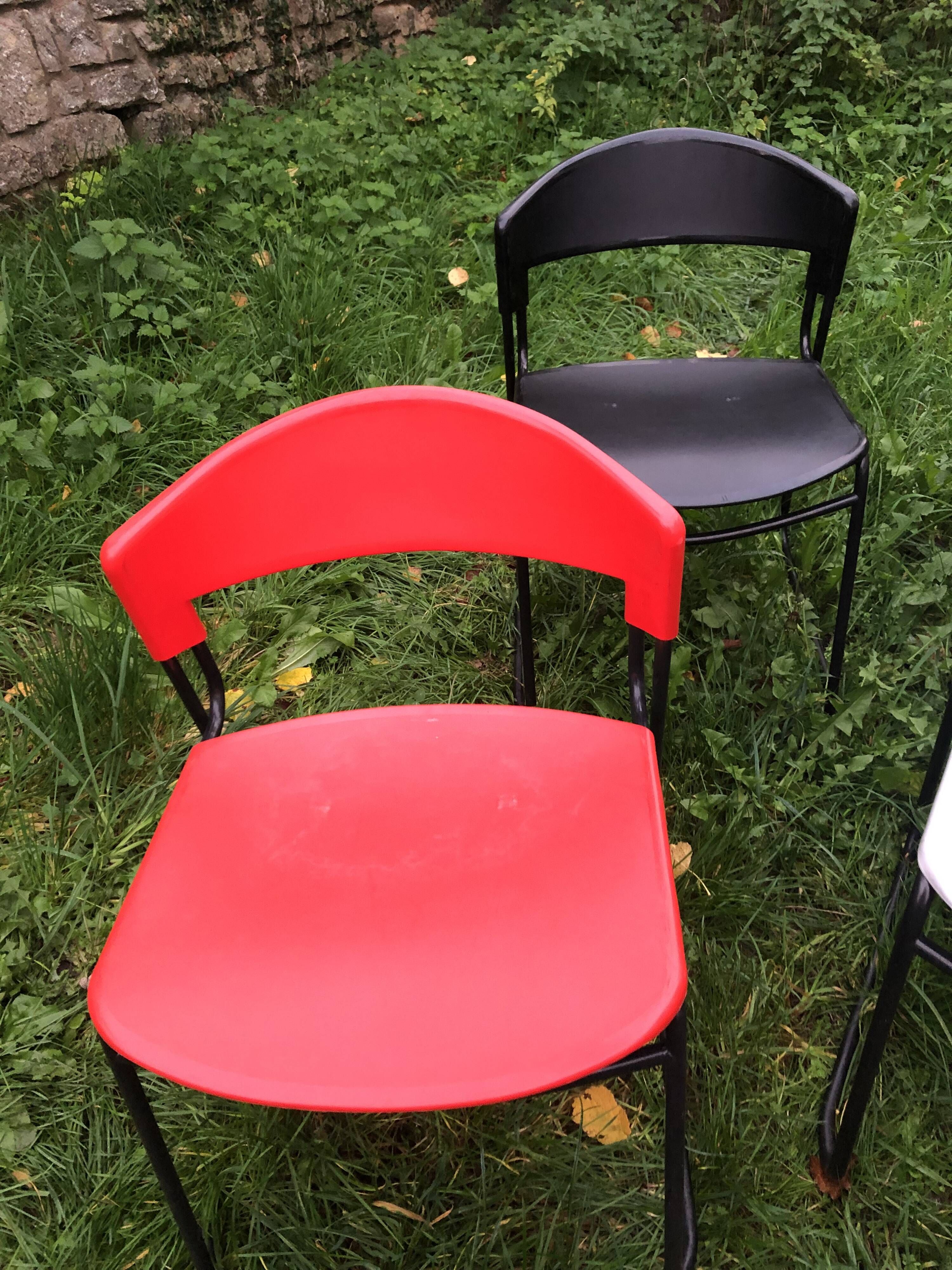 Assisa chairs by Paolo Favaretto Italy Steelcase Strafor 70s