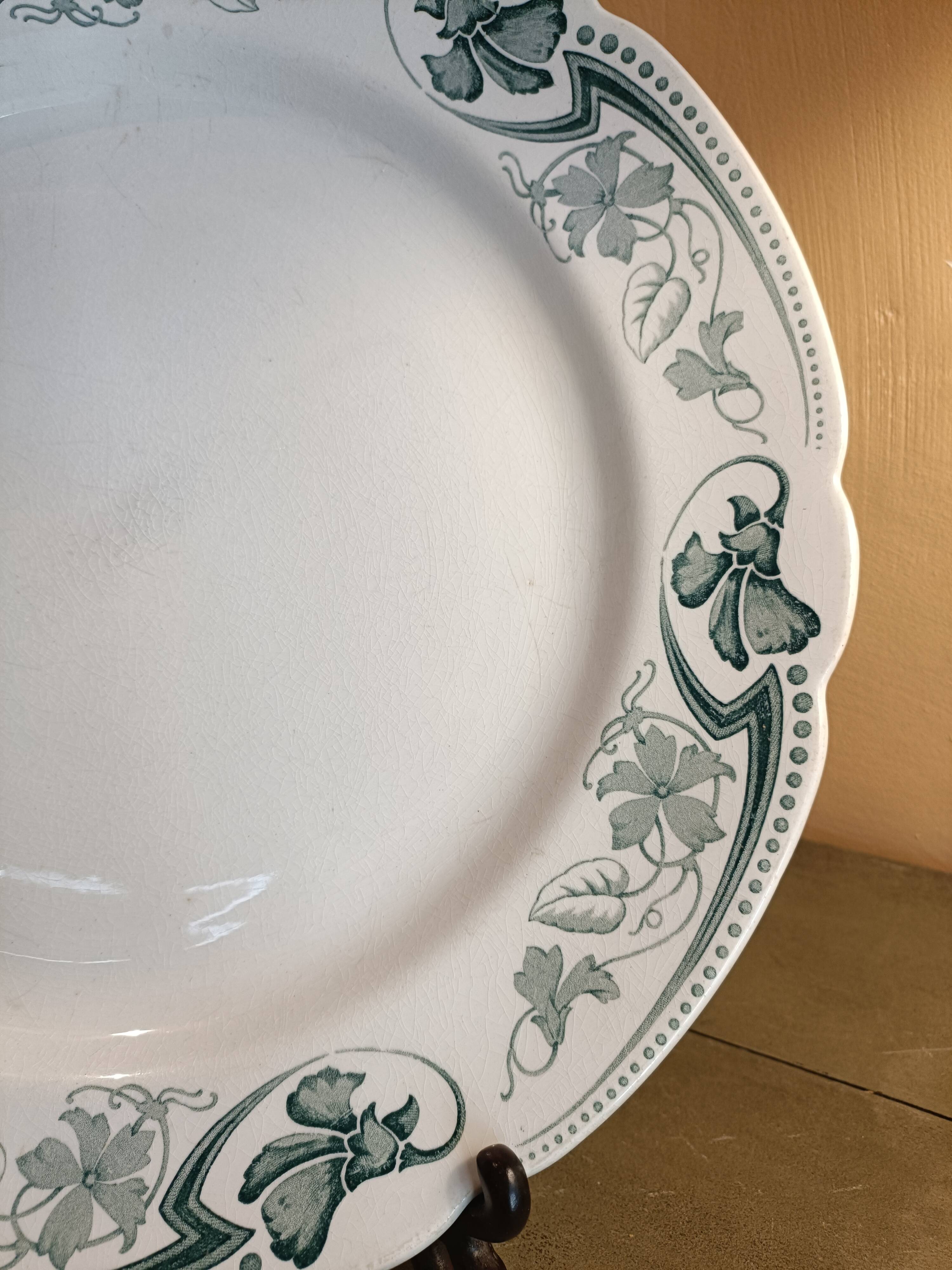 Iron flat plate Lunéville Art Nouveau Lucy 1900