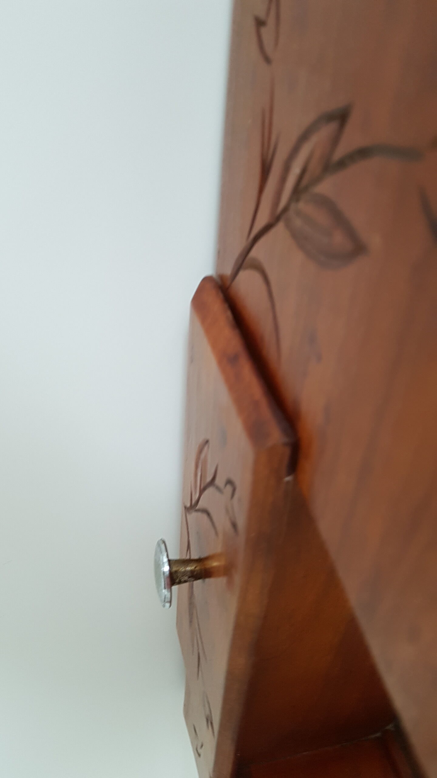 Wood and mirror shelf of the 40s