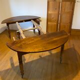 Table à rallonges Louis Phillipe en noyer