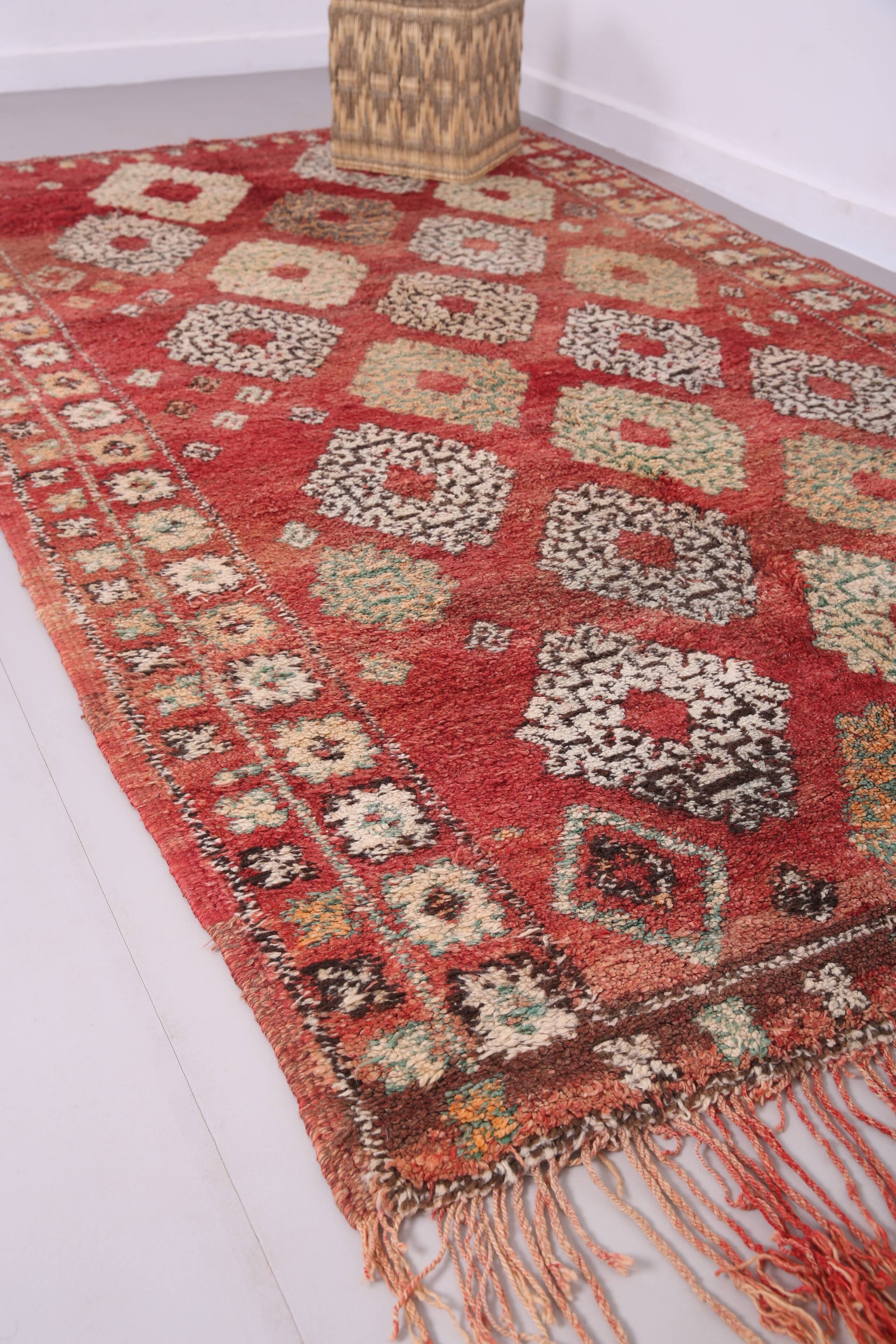 Vintage Moroccan Rug 179 x 305 cm - Berber Handmade Rug - Old Moroccan Rug