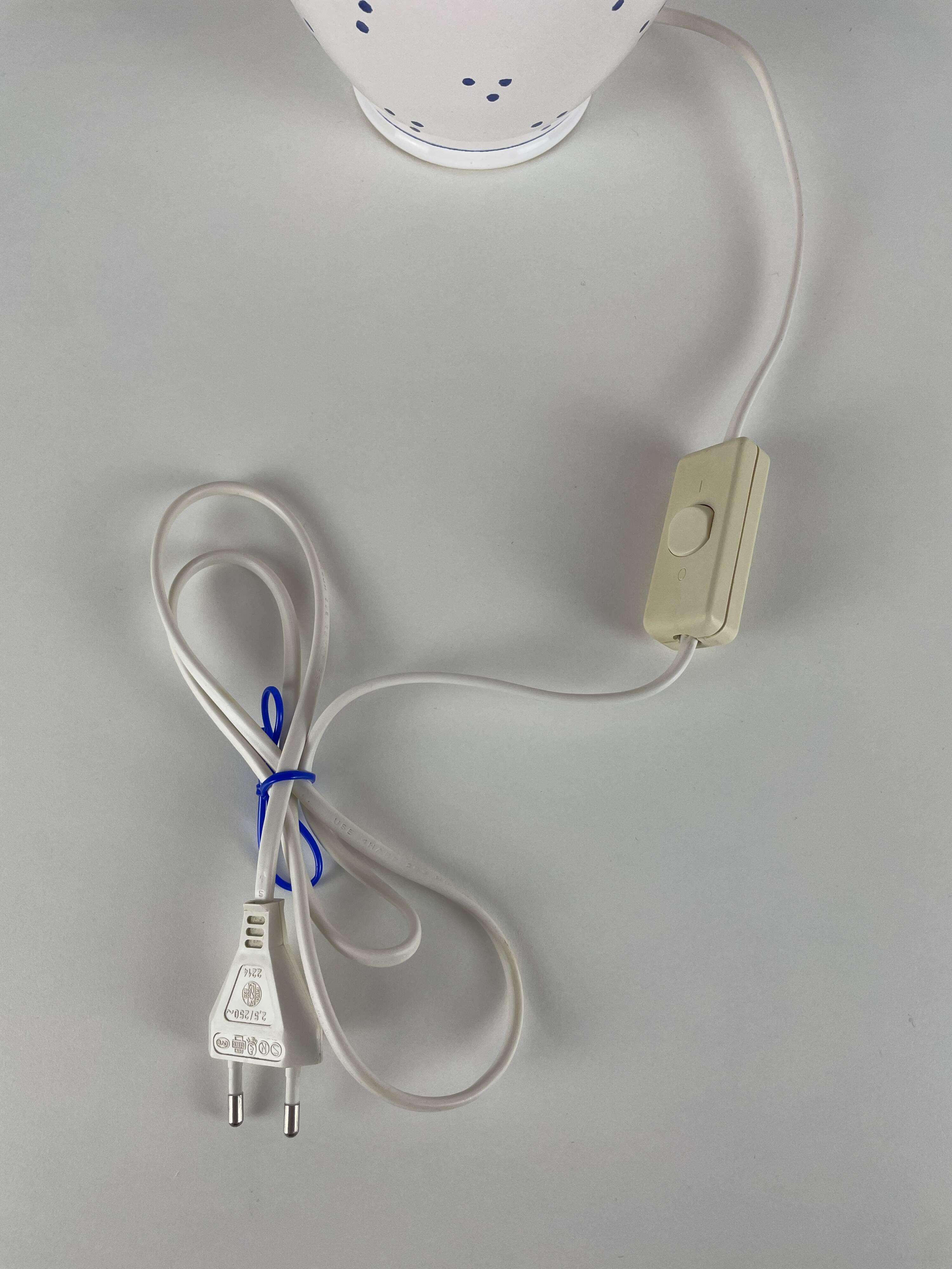 Lampe vintage céramique et abat-jour scoubidou
