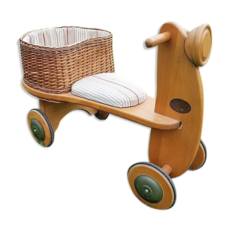 Child Trotter holder wooden