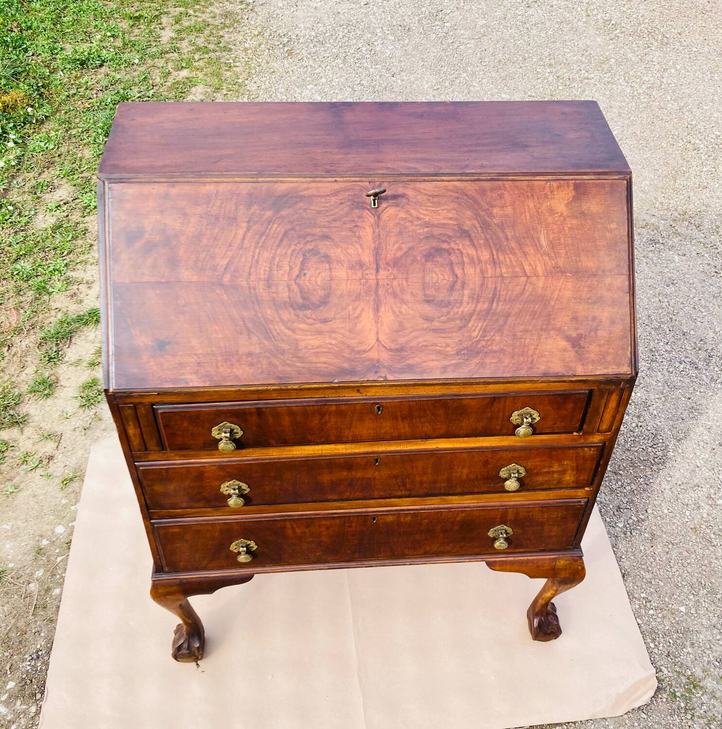 Sloping desk or writing desk, early 20th century, Made in England