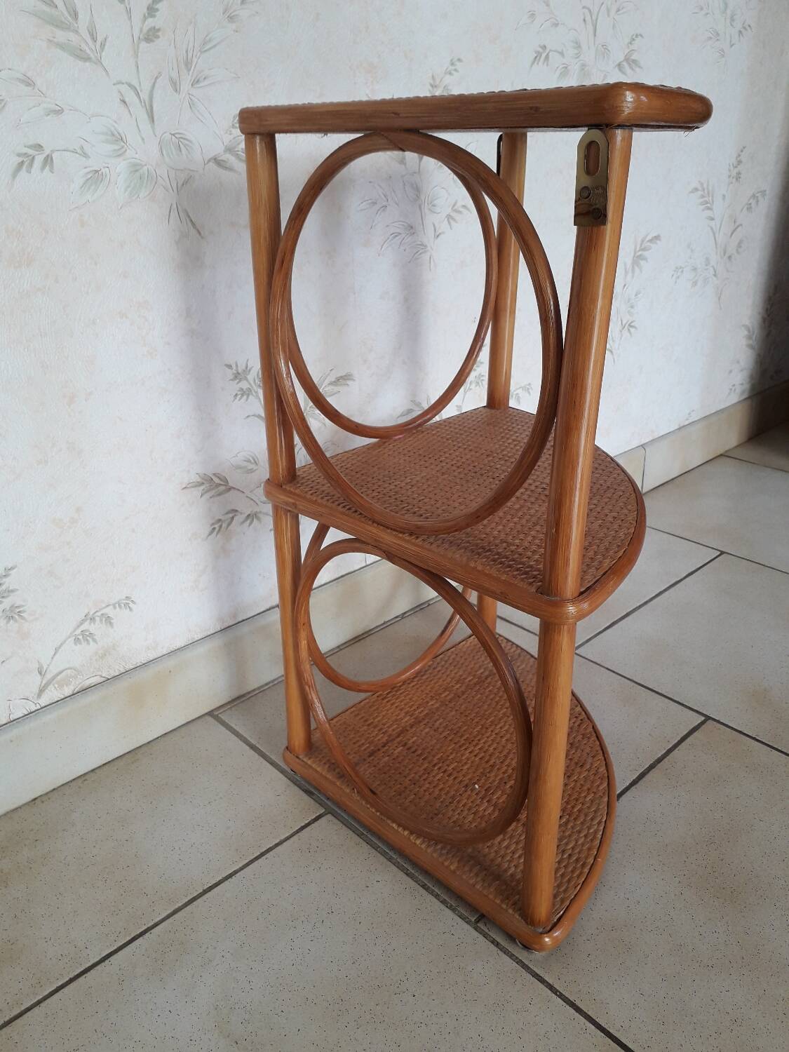 Bamboo rattan corner shelf