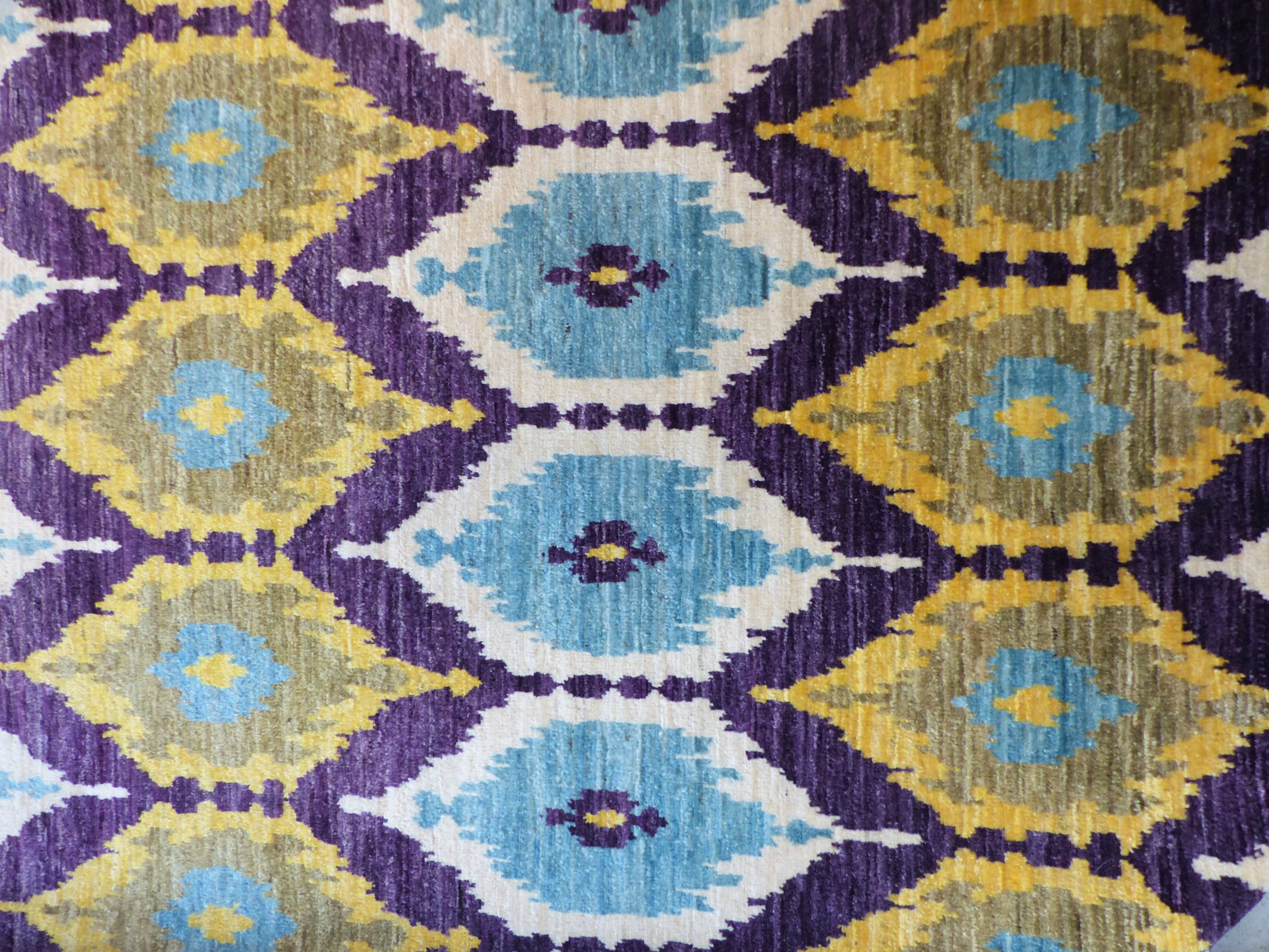 Knotted design rug wool 236 x 188 cm