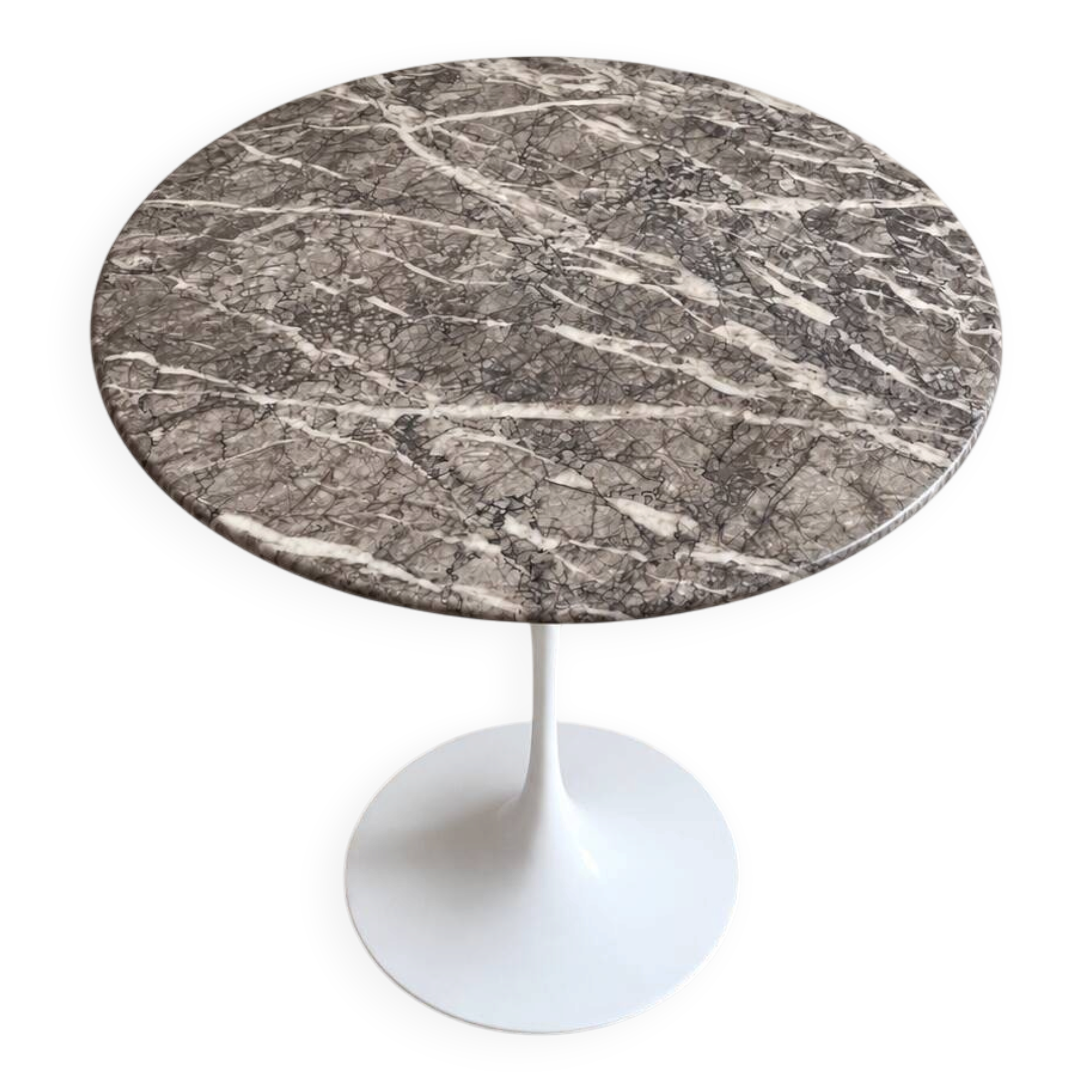 Tulip table by Eero Saarinen for Knoll