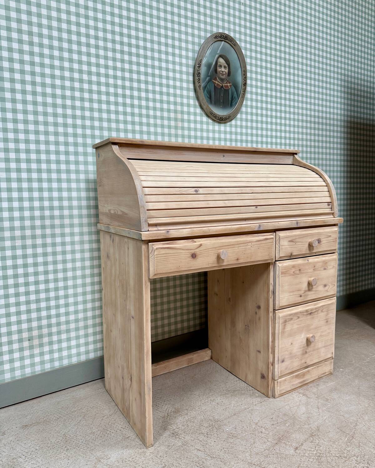 Bureau à rideau vintage, rénové