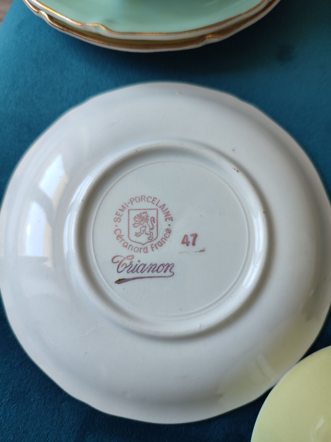 Colorful Trianon Céranord coffee service France