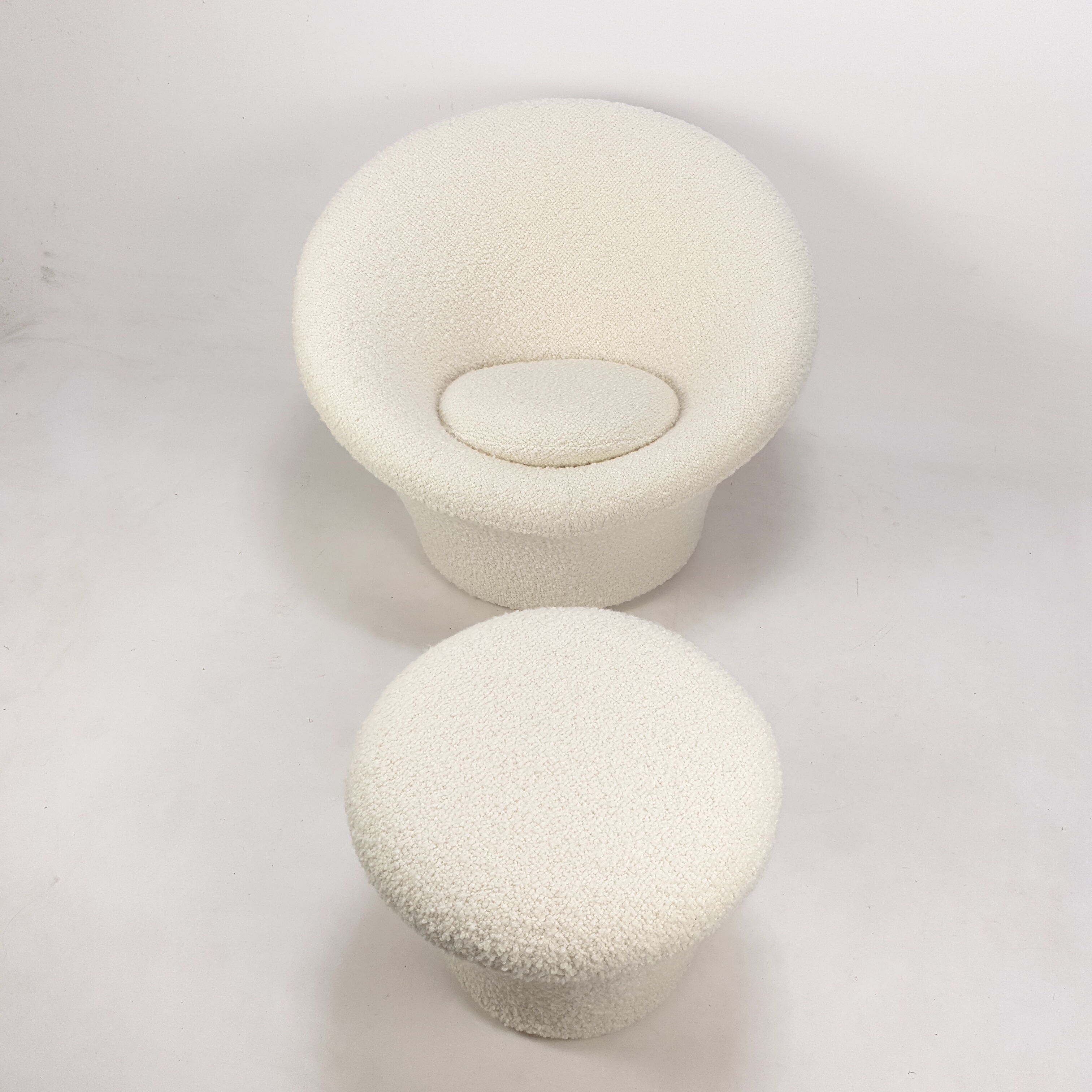 Mushroom Armchair and Ottoman by Pierre Paulin for Artifort, 1960s