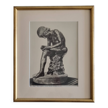 Photograph of Spinario Young man removing a thorn from his foot XXth 31 x 37 cm