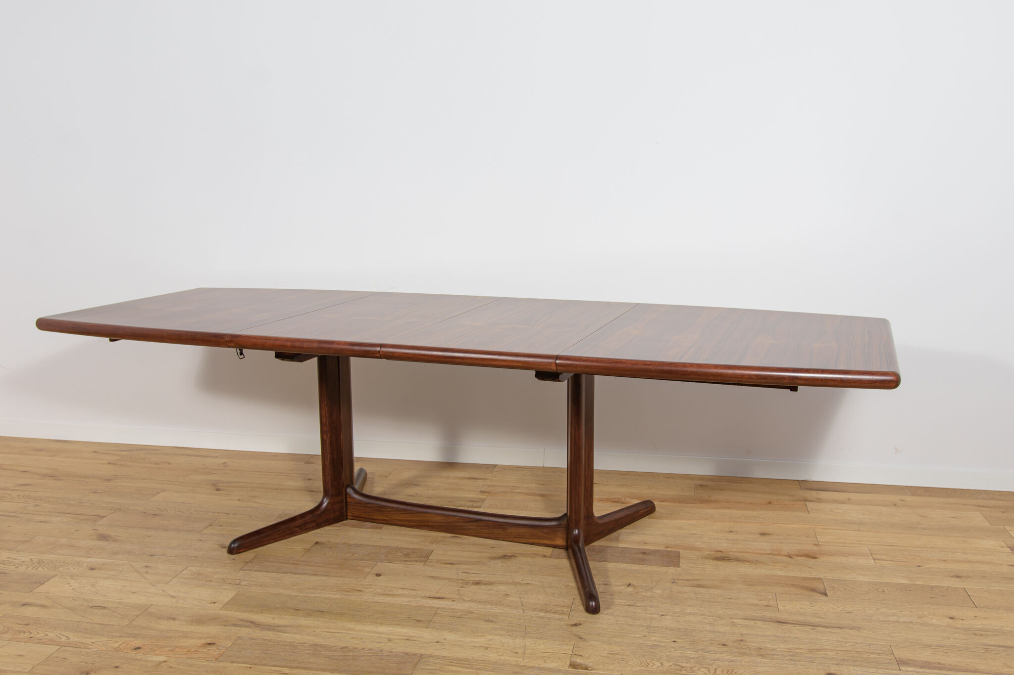 Table à manger extensible en palissandre de style mid-century moderne, Danemark, années 1960.