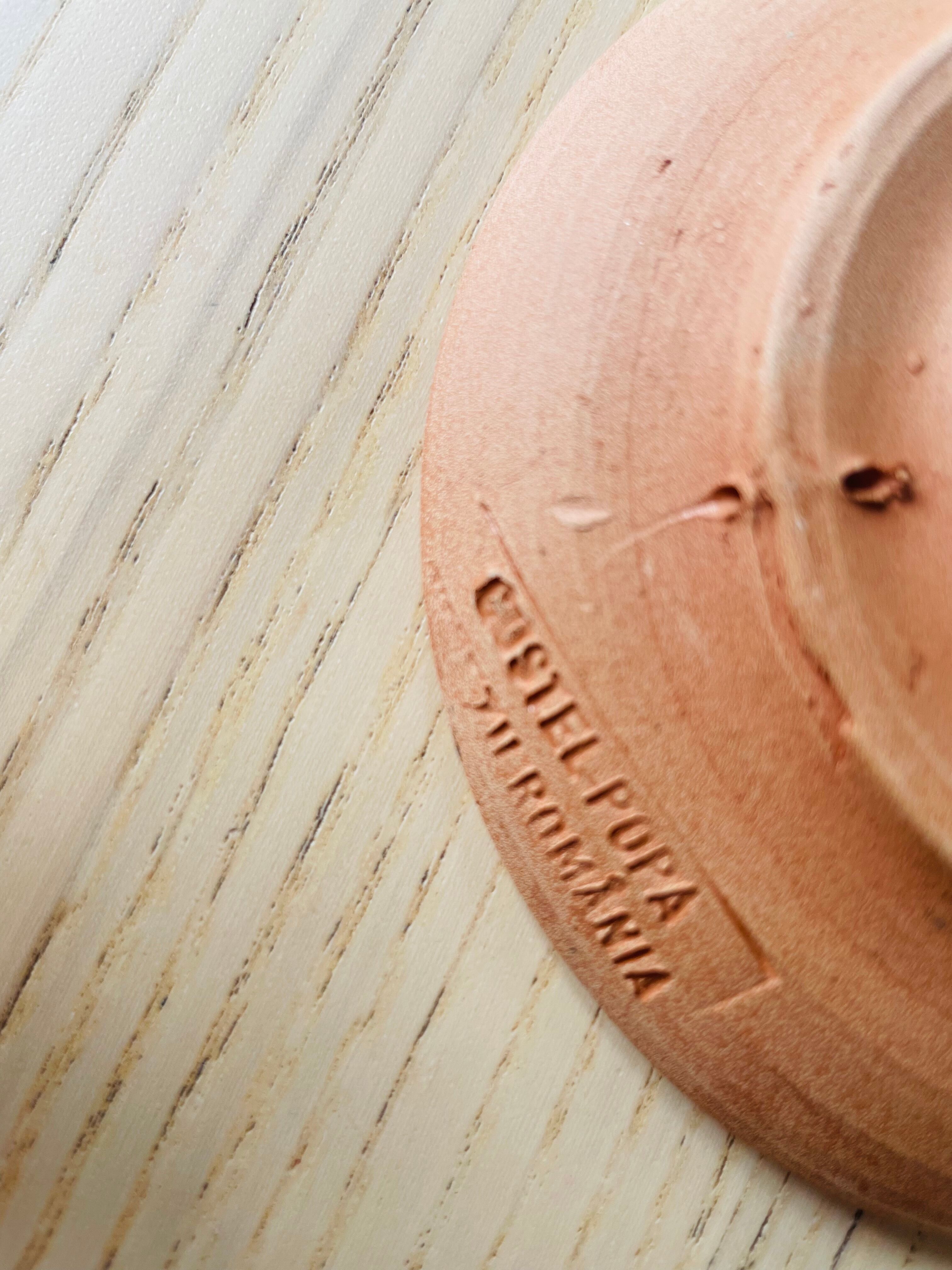 Romanian handicraft ceramic plate