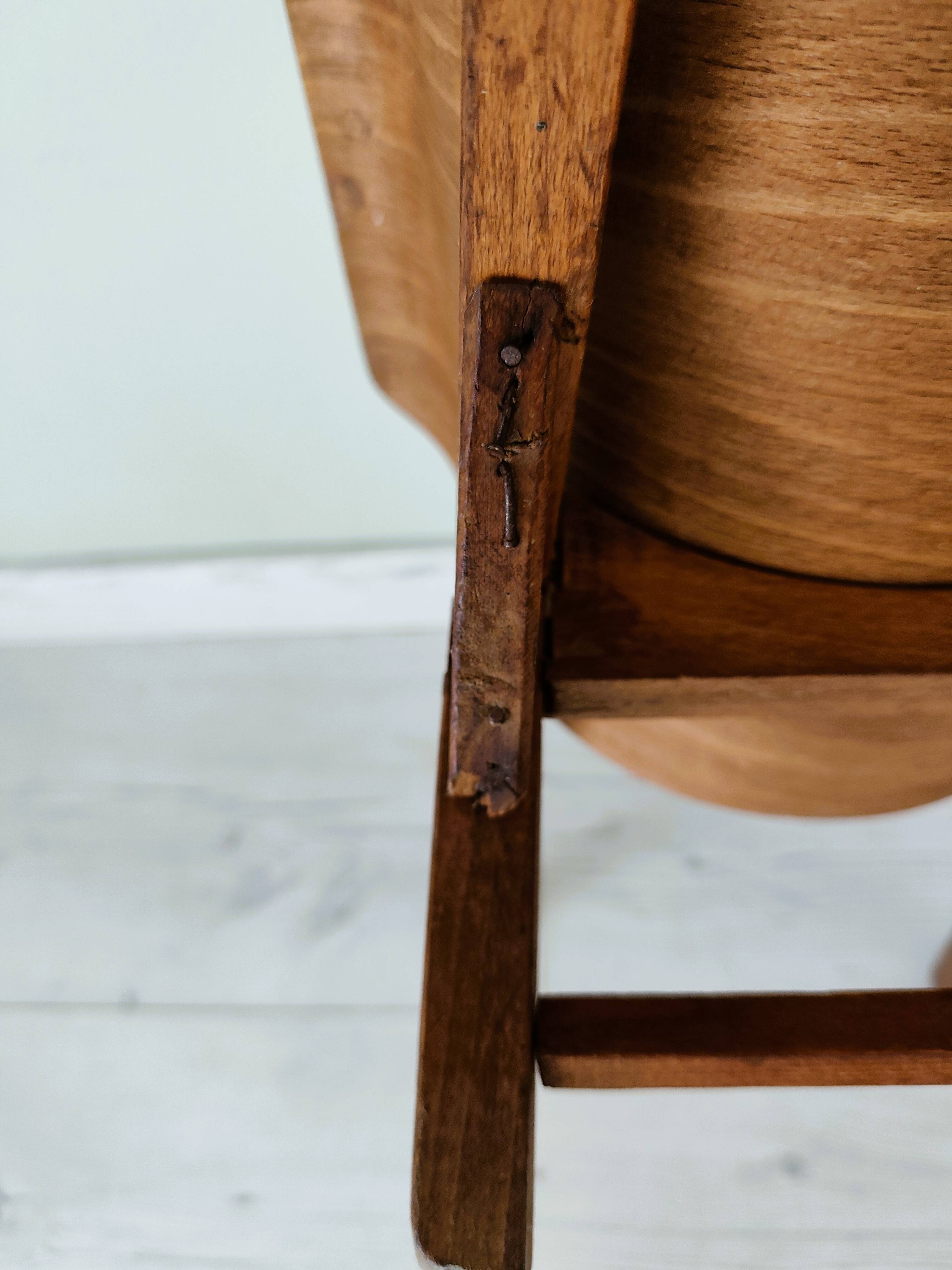 Ancienne brouette d'enfant jouet en bois