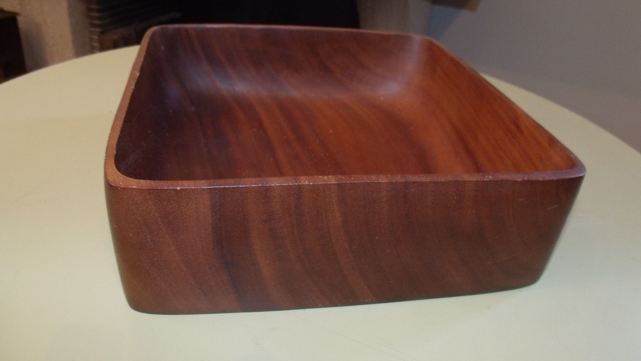 Great deep dish fruit basket empty Pocket Scandinavian vintage teak