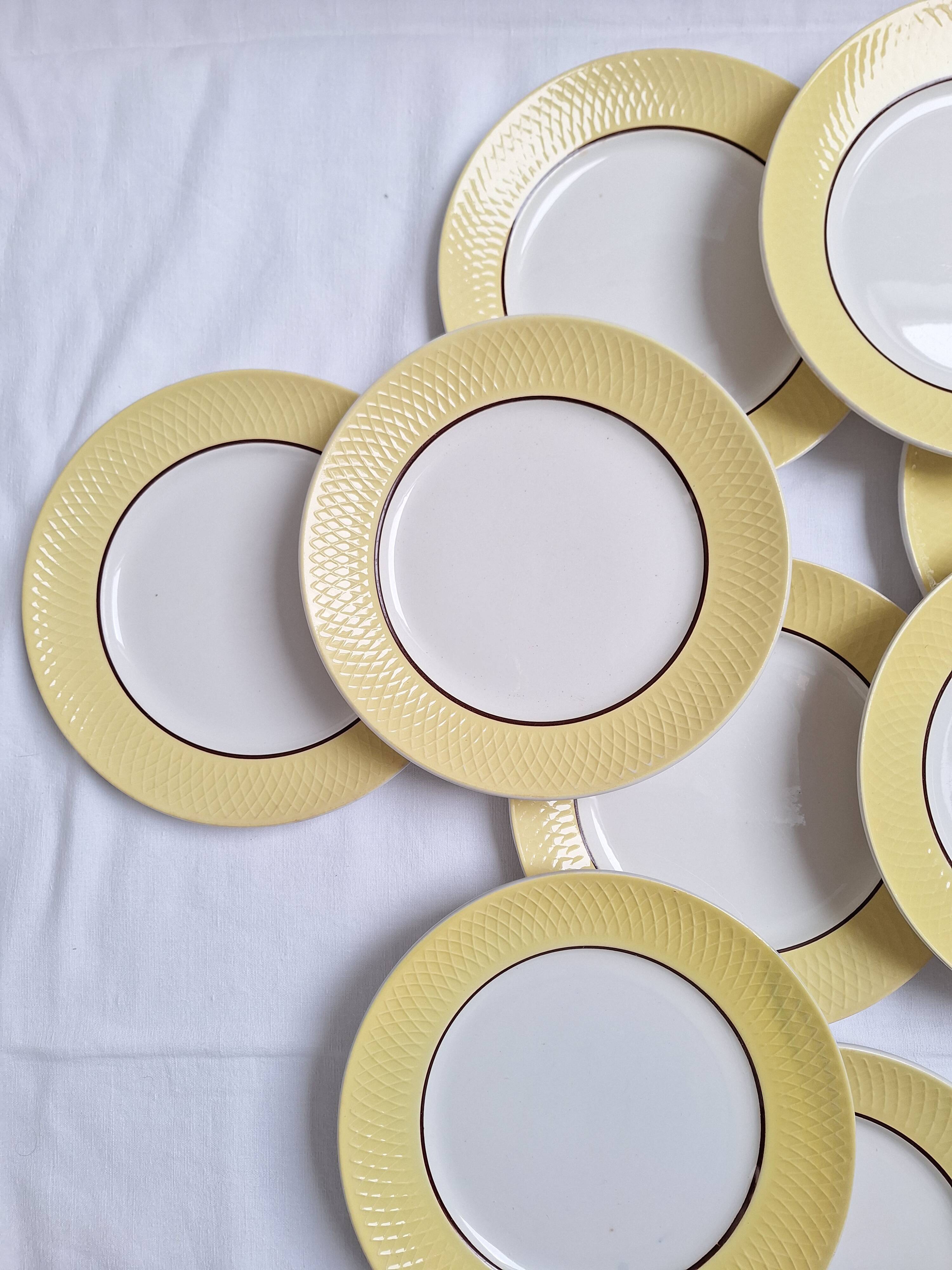 Yellow dinner plates from Moulin des Loups