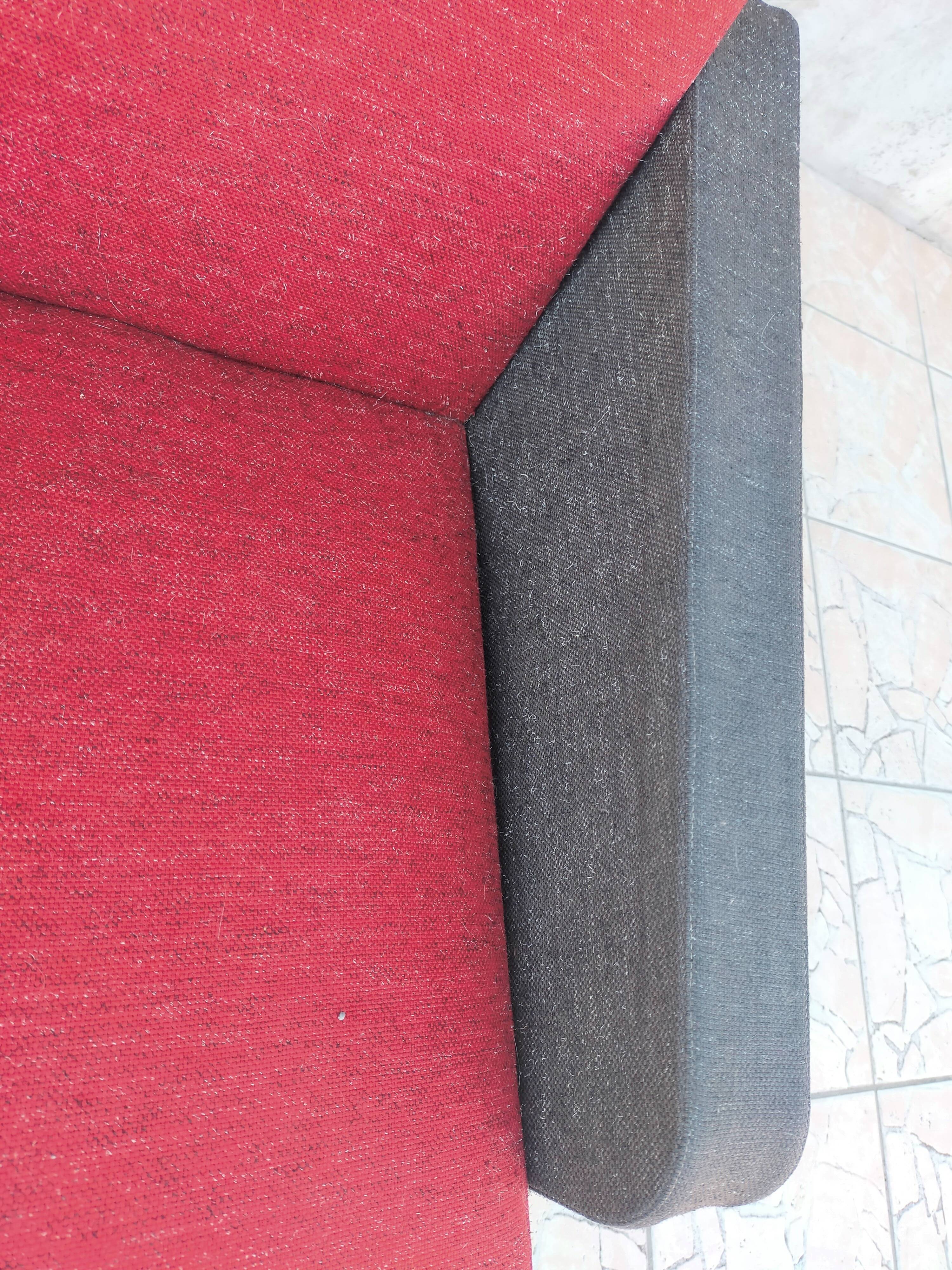 Fauteuil vintage rouge et noir 1960