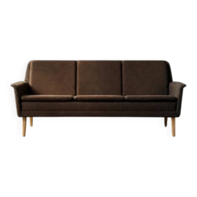 Canapé 3 places brun danois du milieu du siècle par Folke Ohlsson pour Fritz Hansen