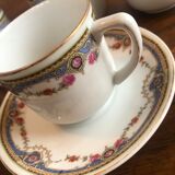 Série de 9 tasses anciennes