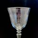 Lot de 11 anciens verres à eau en cristal gravé – Jambe facettée –