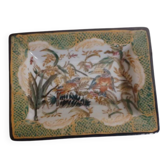 Chinese bowl emptier signed Asiatides