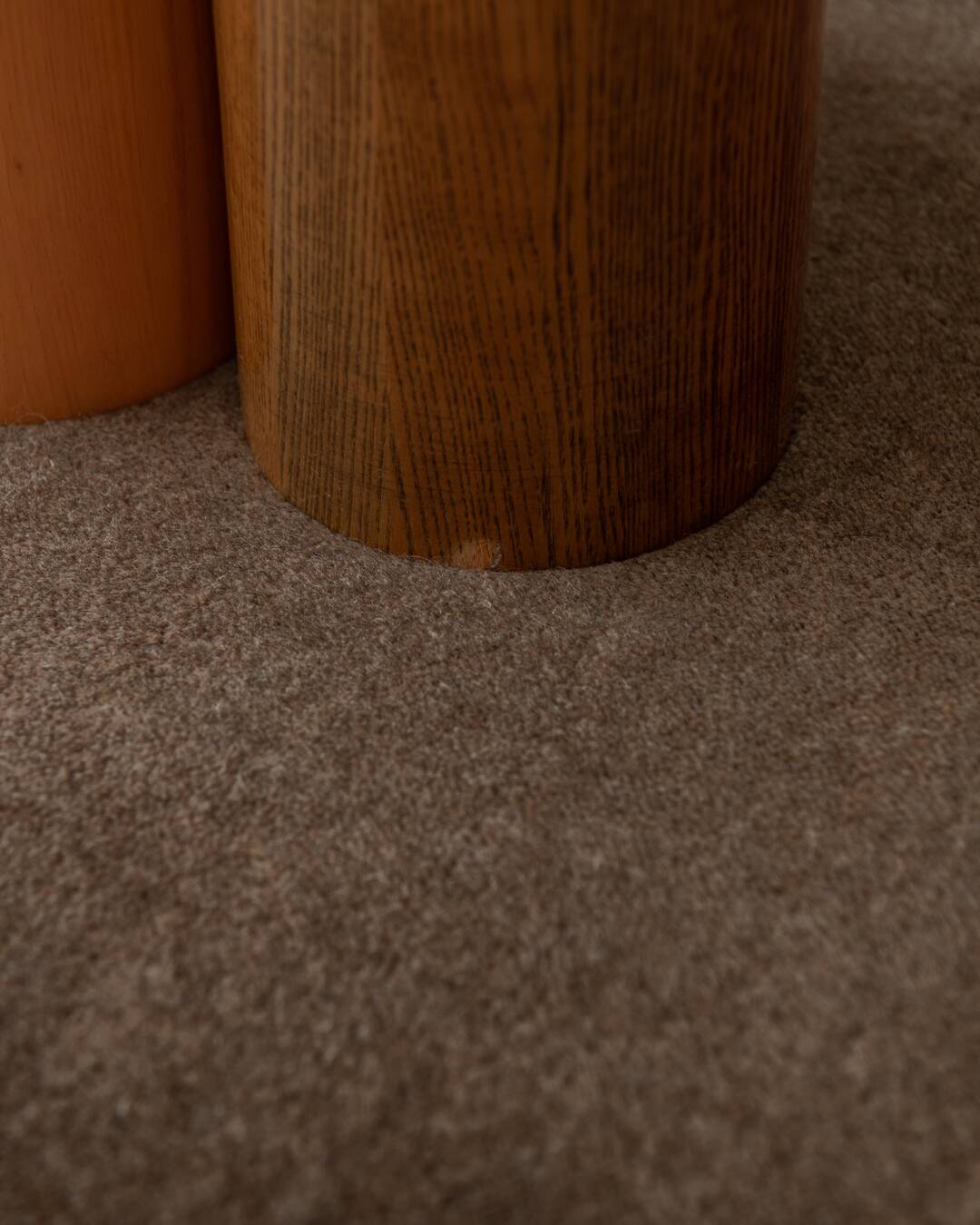 Vintage Saporiti Italia Dining Table – Enamel Column Base - 1980s
