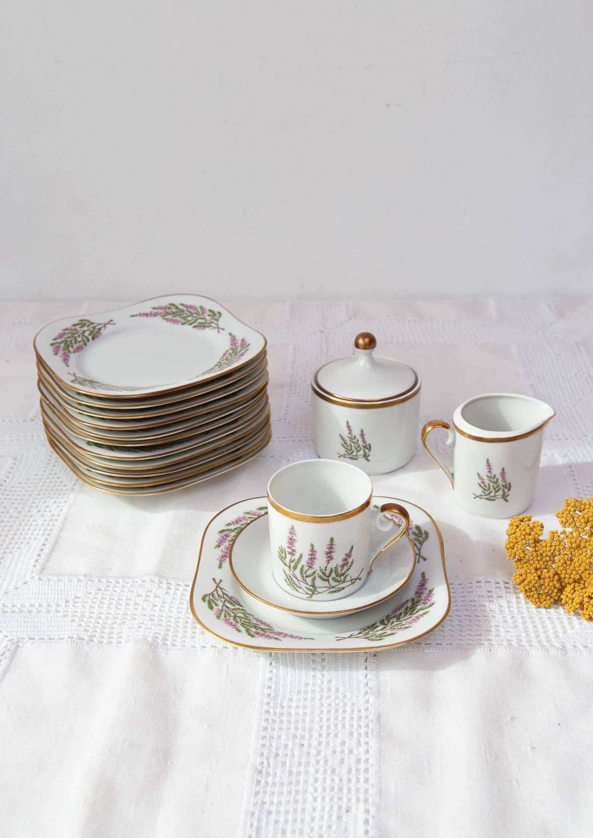 Hackefors coffee service "Ljung Calluna vulgaris" circa 1950 (39 PIECES)