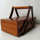 Travailleuse en bois vintage