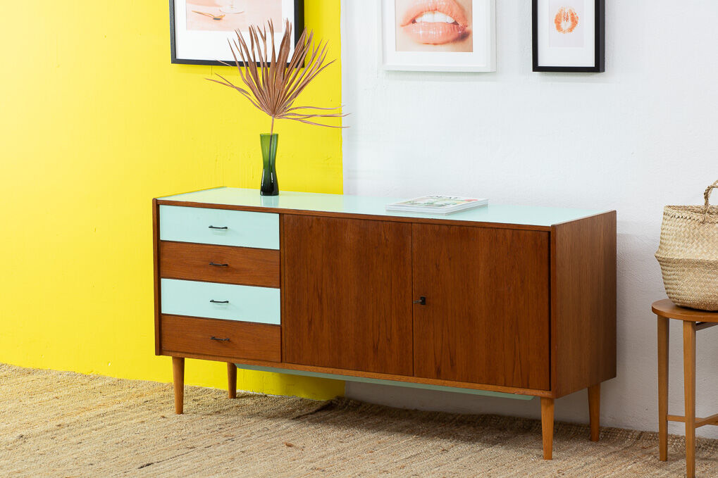 Scandinavian Vintage Teak Row – 148 cm