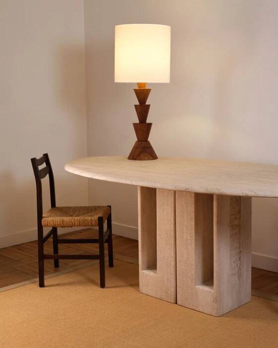Lampe graphique en bois