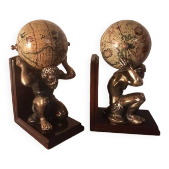 Atlas bookend carrying a globe, Pair