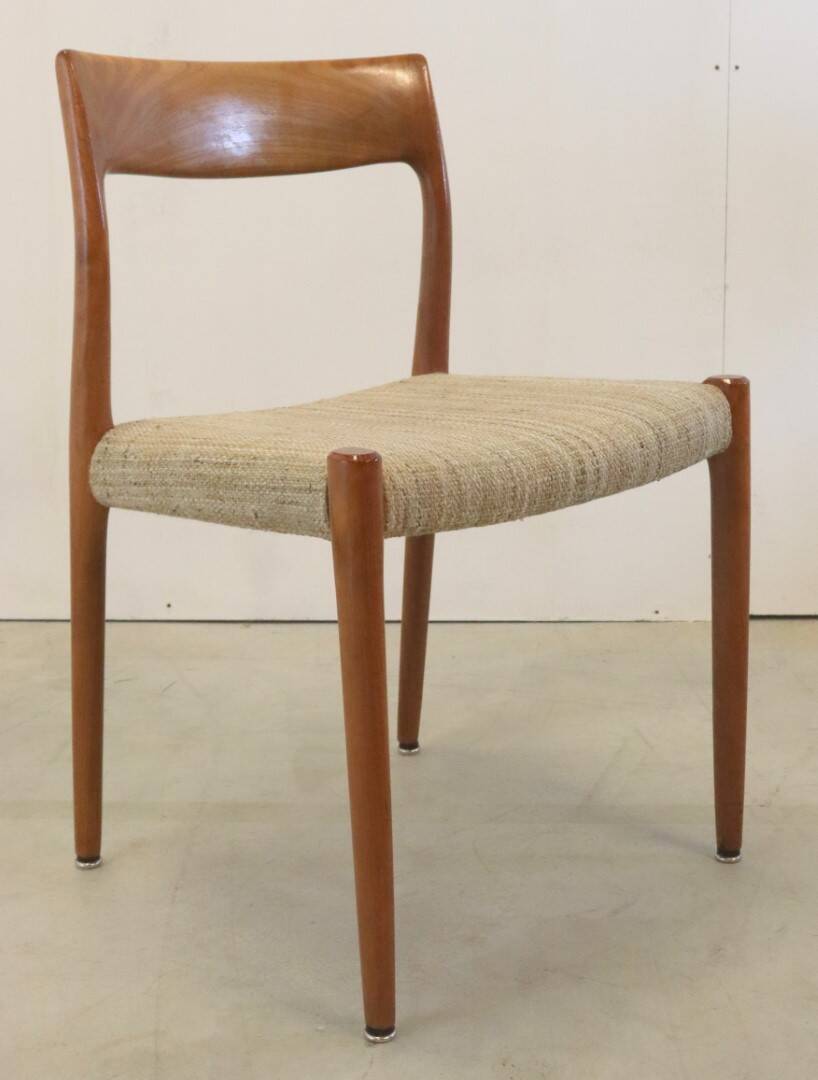 Suite de 6 chaises Niels O Möller modèle 77' Dukkerup