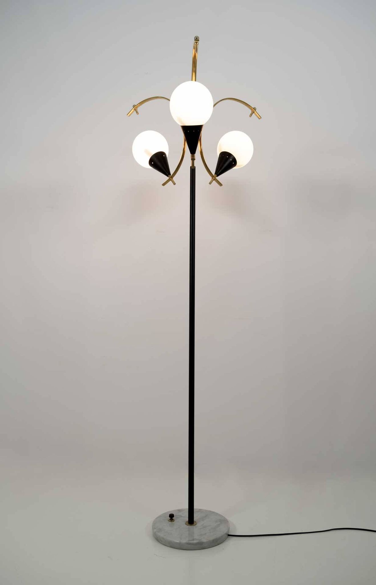 Stilnovo Mid-Century Modern Italian Brass and Opaline Glass Floor Lamp, 50
