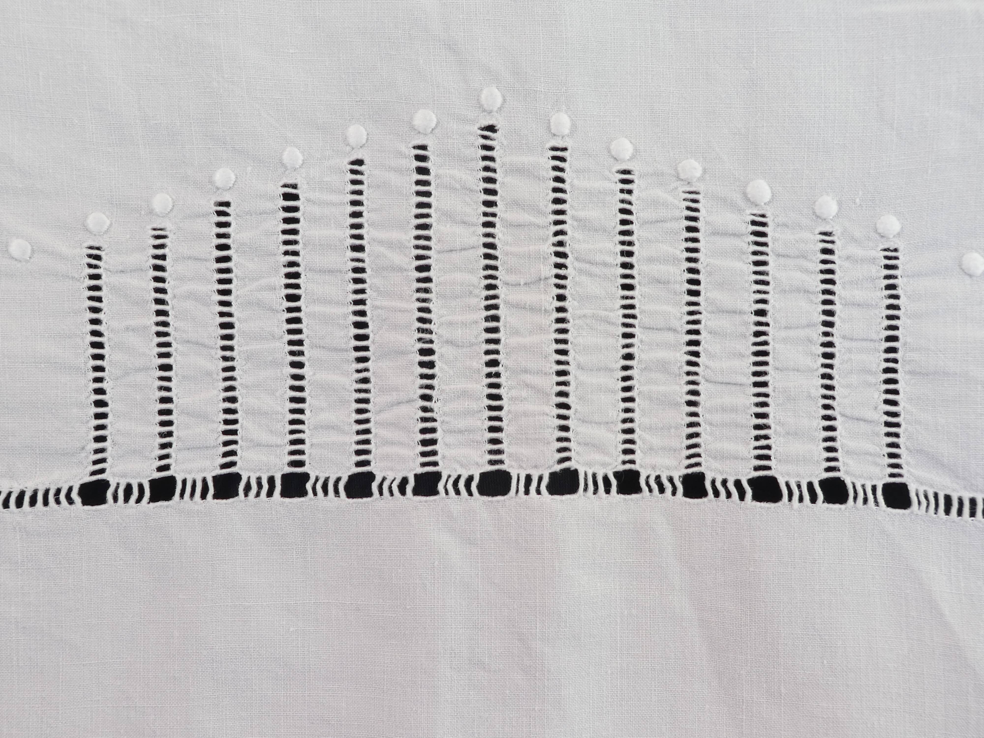 Old linen sheet 225 x 320